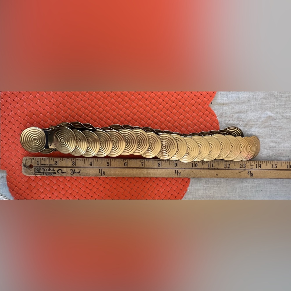 Vintage gold toned chain belt linked w/ elastic